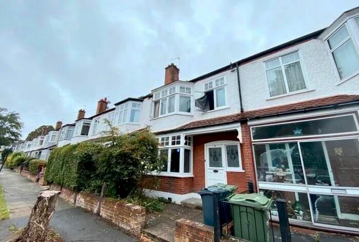 4 Bedroom Terraced House To Rent In Queensville Road, Clapham, SW12