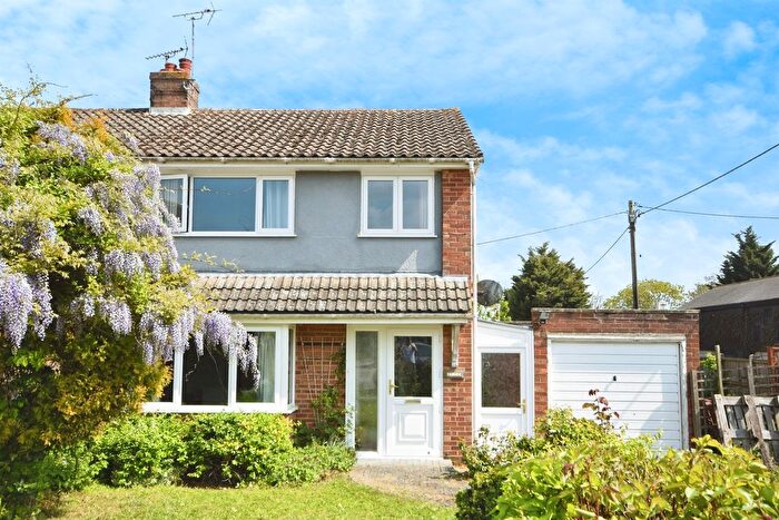 3 Bedroom Semi-Detached House For Sale In Bridge Hall Road, Bradwell, Braintree, CM77