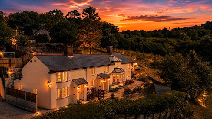 5 Bedroom House For Sale In The Green, Morcombelake, Bridport, DT6