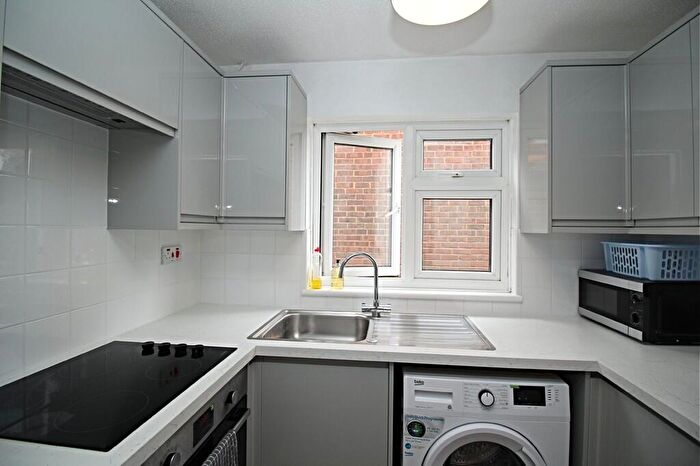 1 Bedroom Maisonette To Rent In Singleton Road, Broadbridge Heath, RH12