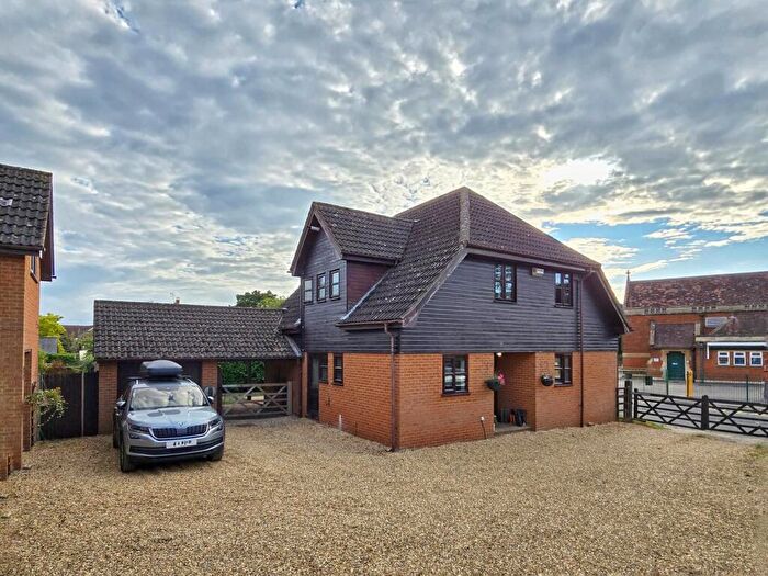4 Bedroom Detached House For Sale In Church Road, Maulden, Bedfordshire, MK45