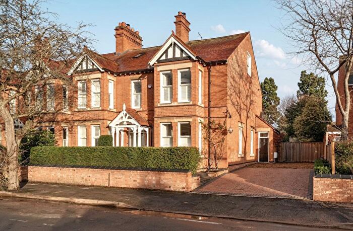 5 Bedroom End Of Terrace House To Rent In Mayfield Avenue, Stratford-upon-Avon, CV37