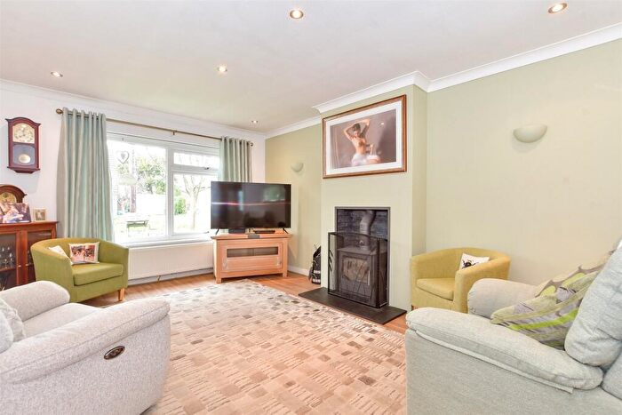 2 Bedroom Semi-Detached Bungalow For Sale In Clovelly Avenue, Felpham, Bognor Regis, West Sussex, PO22