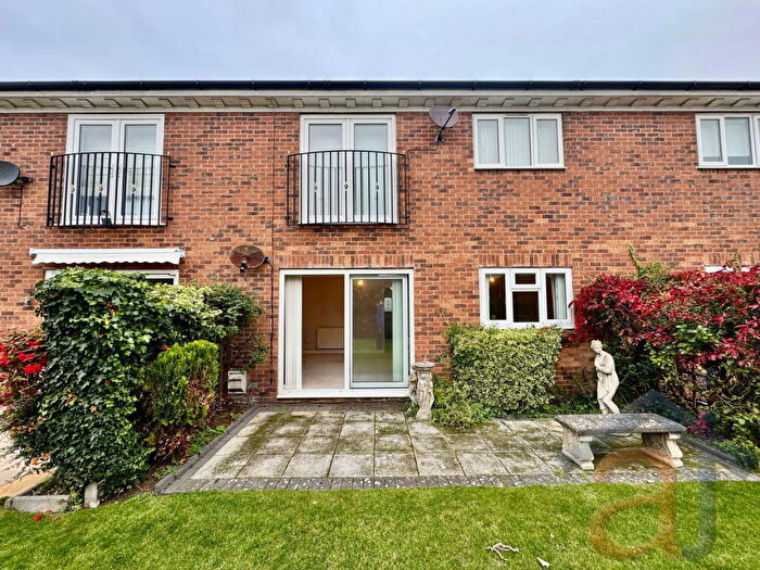 1 Bedroom Apartment For Sale In Claremont Gardens, Claremont Road, PR8
