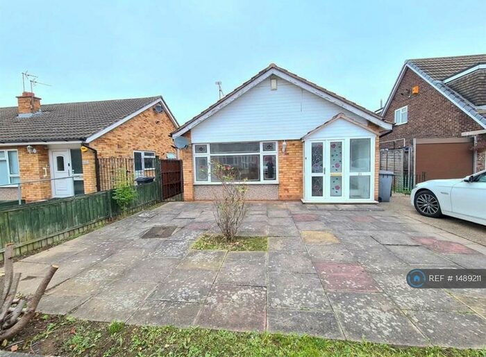 2 Bedroom Detached House To Rent In Coles Close, Leicester, LE4