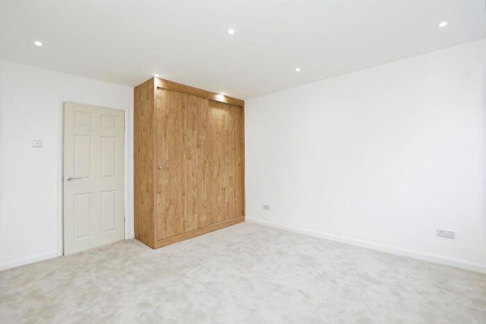 2 Bedroom Terraced House For Sale In Beach Road, Hartford, Northwich, CW8