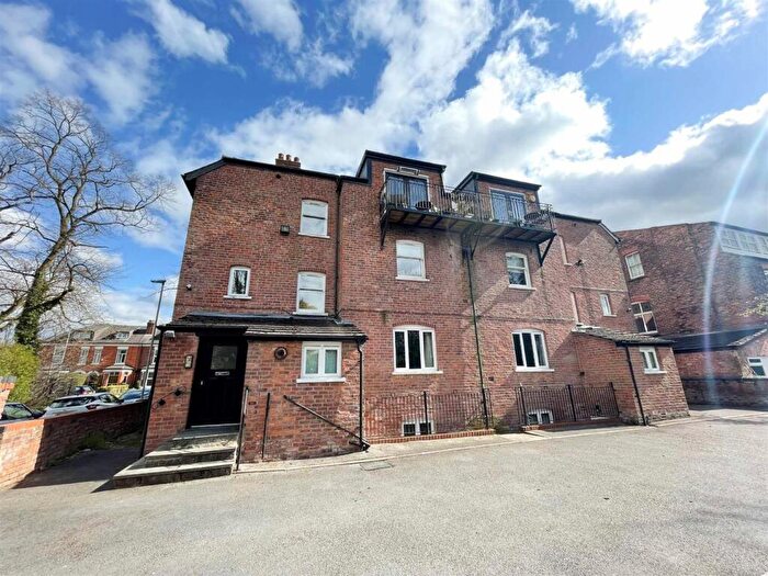 2 Bedroom Flat To Rent In Westfield House, Burton Road, West Didsbury, M20