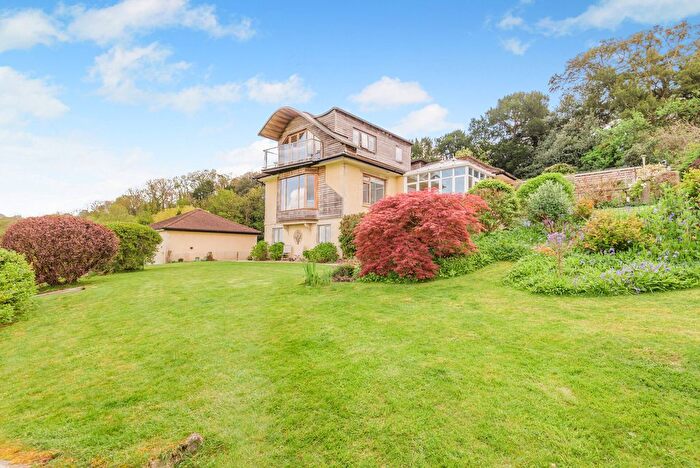5 Bedroom Detached House For Sale In Sundays Hill, Bristol, BS32