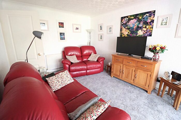 2 Bedroom Semi-Detached Bungalow For Sale In Fulford Drive, Eastwood, Leigh-On-Sea, SS9
