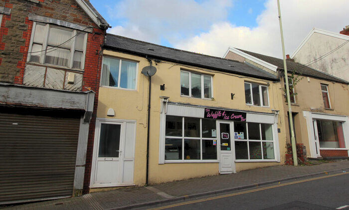 2 Bedroom Apartment To Rent In Mill Street, Tonyrefail, CF39