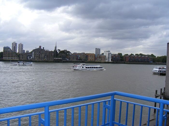 2 Bedroom Flat To Rent In Towerside, Wapping High Street, Wapping, E1W