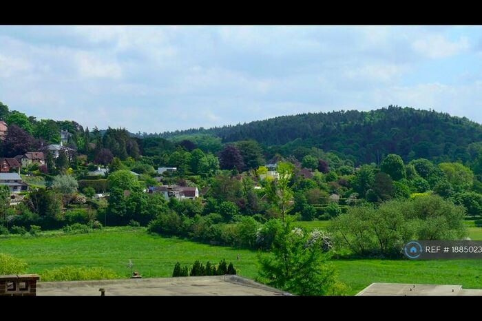 2 Bedroom Flat To Rent In Portsmouth Rd, Guildford, GU2