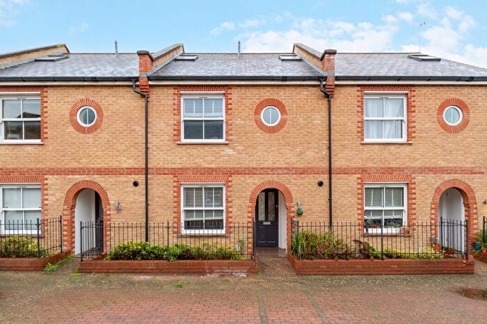 4 Bedroom Terraced House To Rent In Morris Mews, Mitcham, SW19