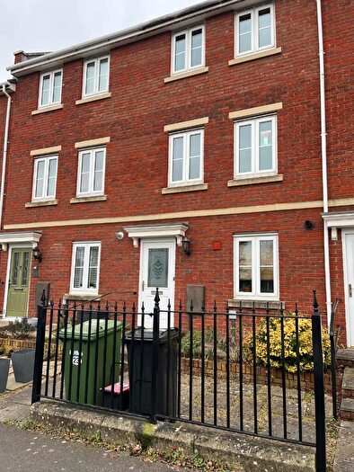 4 Bedroom Terraced House To Rent In Royal Crescent, Exeter, Devon, EX2