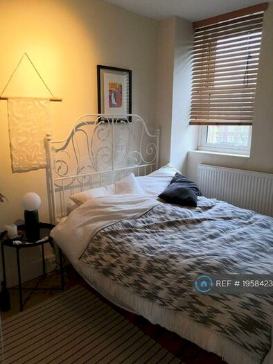 3 Bedroom Flat To Rent In Homerton High Street, London, E9