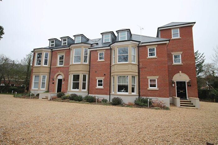 2 Bedroom Apartment To Rent In Horndean Road, Emsworth., PO10