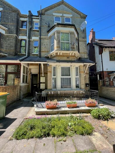 1 Bedroom Flat To Rent In Norwich Road, E7