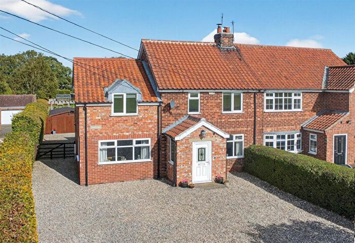 3 Bedroom Semi-detached House For Sale In Skates Lane, Sutton-On-The-Forest, York, YO61