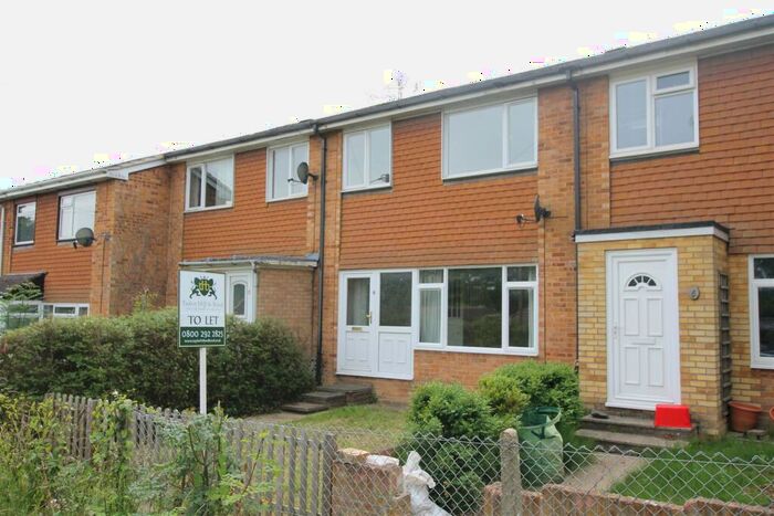 3 Bedroom Terraced House To Rent In Ridgeway Close, Fair Oak, Eastleigh, SO50