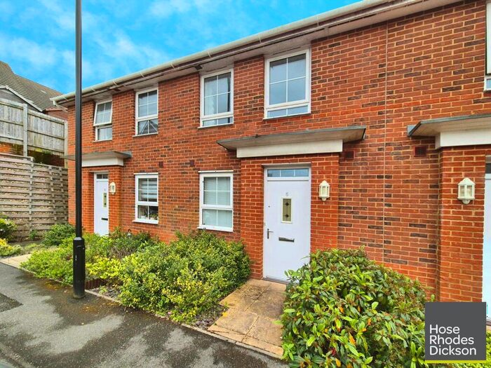 2 Bedroom Terraced House To Rent In Bell Mews, Newport, PO30
