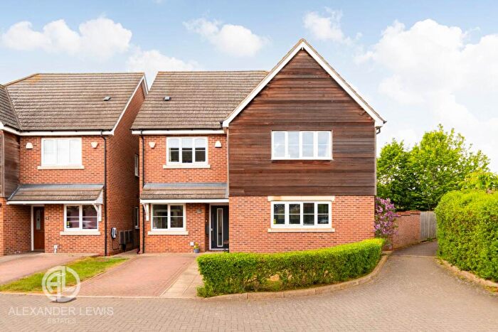 4 Bedroom Detached House For Sale In Kings Mount, Baldock, SG7