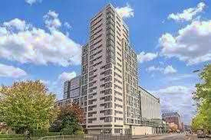 2 Bedroom Apartment To Rent In Argyle Street, Flat /, City Centre, Glasgow, G2