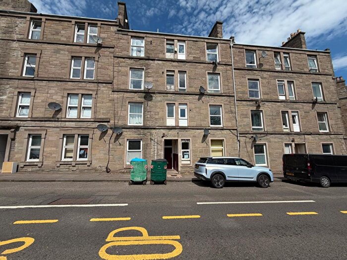 1 Bedroom Flat To Rent In Strathmore Avenue, Dundee, DD3