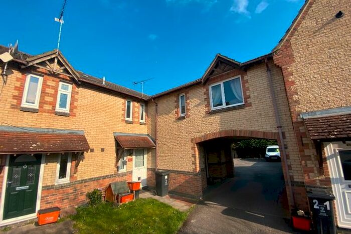 1 Bedroom Flat To Rent In Pritchard Close, Upper Stratton, Swindon, SN2