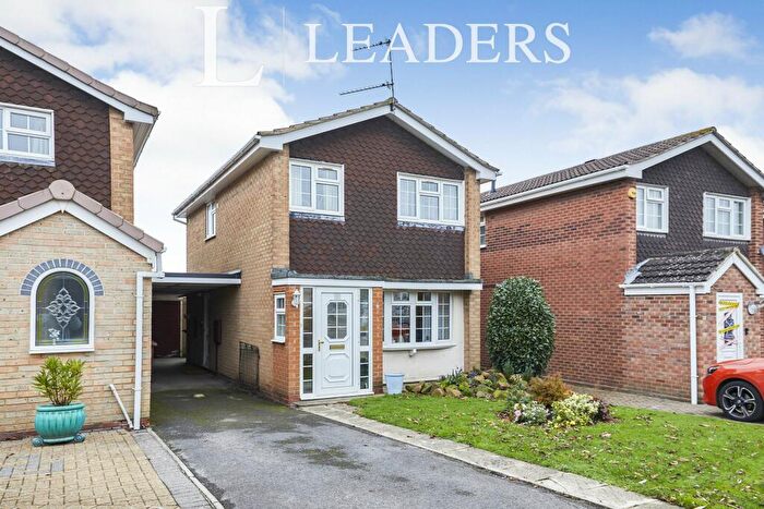 3 Bedroom Detached House To Rent In Belvedere Close, DE3