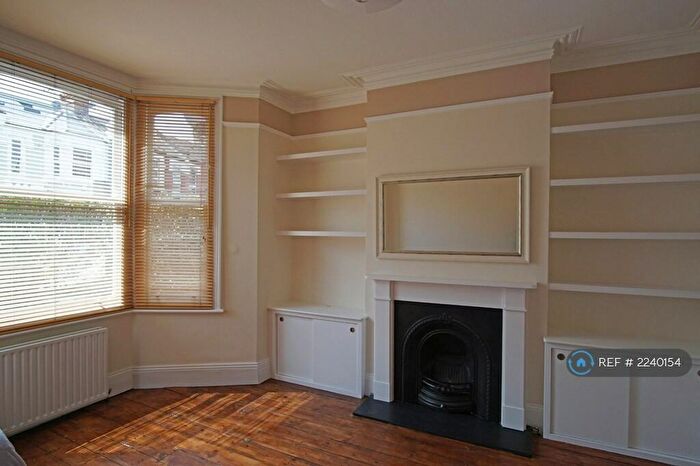 2 Bedroom Flat To Rent In Mortimer Road, London, NW10