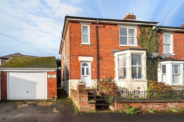 3 Bedroom End Of Terrace House For Sale In Palmers Road, Emsworth, PO10