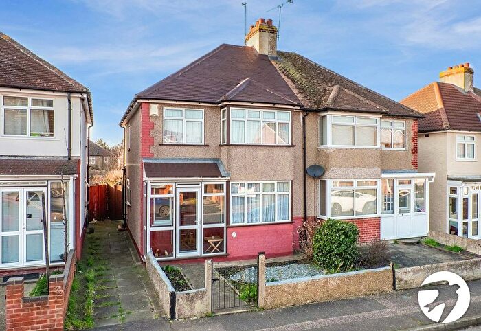 3 Bedroom Semi-Detached House To Rent In Gwynn Road, Northfleet, Kent, DA11