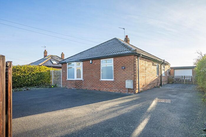 3 Bedroom Bungalow For Sale In Sefton Avenue, York, YO31