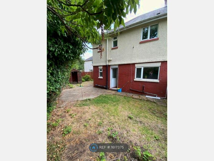 4 Bedroom Semi-Detached House To Rent In Pennard Place, Cardiff, CF14