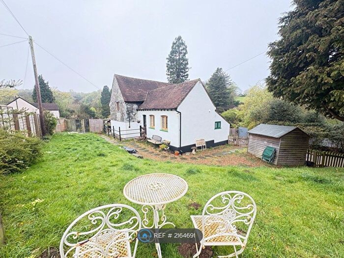 3 Bedroom Detached House To Rent In Rookery Drive, Dorking, RH4