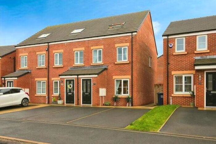 3 Bedroom Property To Rent In Augusta Park Way, Newcastle Upon Tyne, NE13