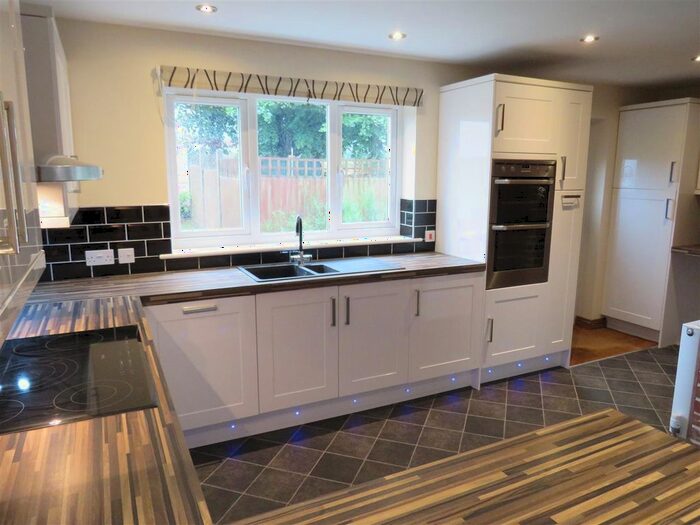 2 Bedroom Property To Rent In Berry Hall Road, Barton Turf, Norwich, NR12