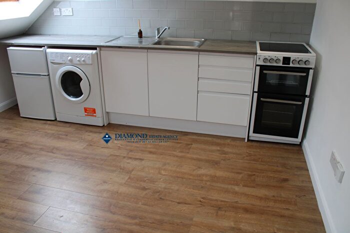 1 Bedroom Flat To Rent In Lennox Gardens, Dollis Hill, NW10