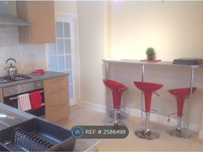 4 Bedroom Terraced House To Rent In Sebastopol Street, St. Thomas, Swansea, SA1