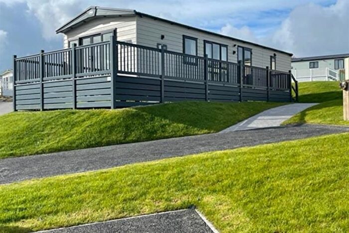 2 Bedroom Property For Sale In Newquay, TR8