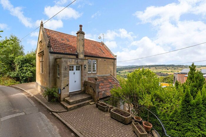 3 Bedroom Detached House For Sale In Lower Kingsdown Road, Kingsdown, SN13