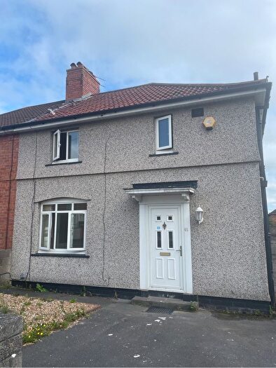 3 Bedroom End Terrace House To Rent In Throgmorton Road, Bristol, BS4