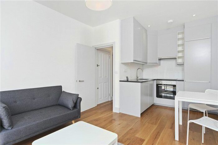 1 Bedroom Flat To Rent In St. Stephens Avenue, London, W12