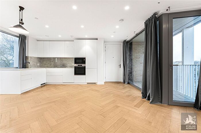 1 Bedroom Flat To Rent In Parkhaus, Maple Path, Hackney, London, E5