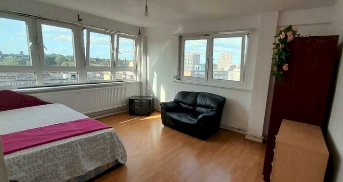 2 Bedroom Flat To Rent In Knottisford Street, London, E2