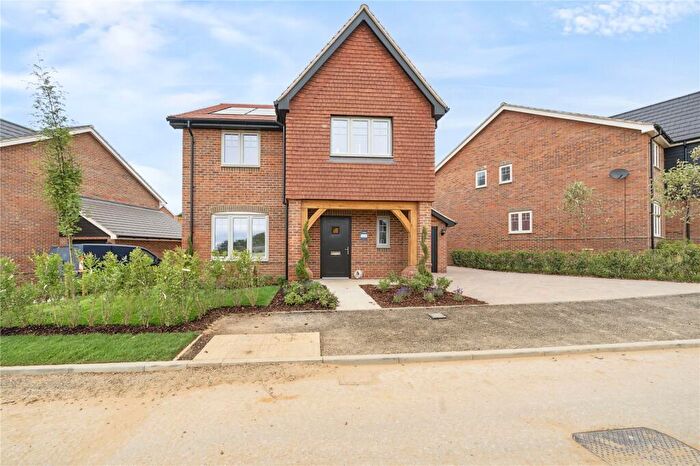 4 Bedroom Detached House For Sale In Tower House Farm, Hackney Way, Mortimer Common, Berkshire, RG7