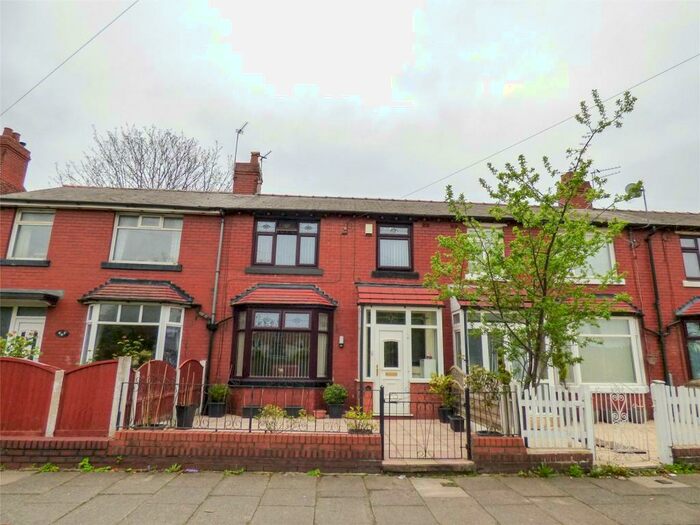 Houses for sale & to rent in OL7 9DR, Taunton Road, Ashton Waterloo