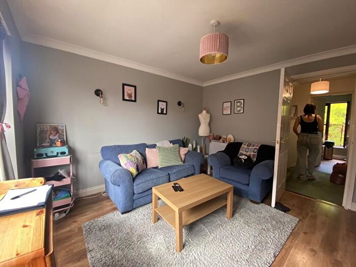 2 Bedroom Town House To Rent In Cox Street, Birmingham, B3