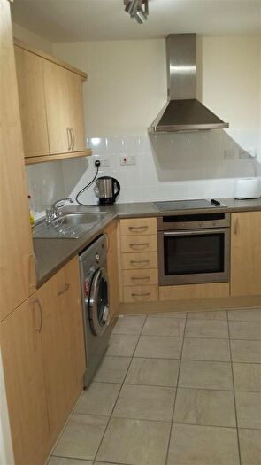 2 Bedroom Apartment To Rent In Observatory Mews, London, E14