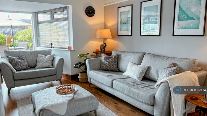 3 Bedroom Terraced House To Rent In Prospect Road, Leek, ST13